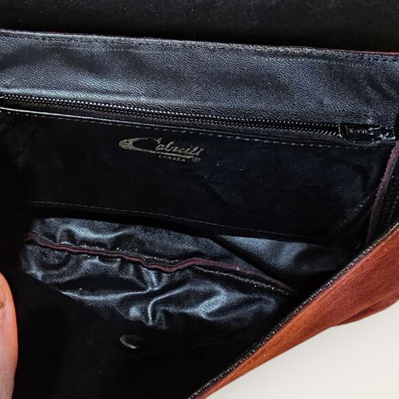 Vintage Cabrelli Canada Burgundy Velvety Shell Envelope Purse - Picture 2 of 9